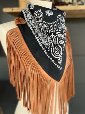 A Star IS Born Desert Dusted Bandana Leather Fringe Collar Dirty Mojave Leather